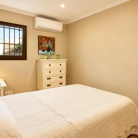 Oasis Mediterraneo En Holiday home Javea